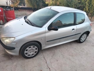 Peugeot 206 2003