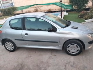 Peugeot 206 2003