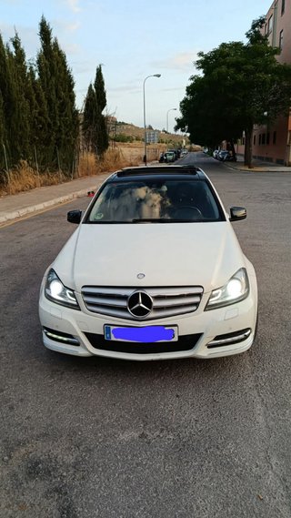 Mercedes-Benz Clase C 2011