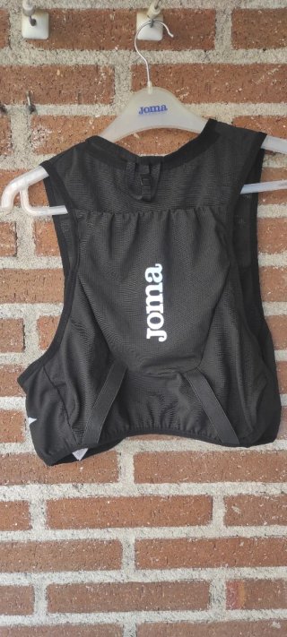 Chaleco hidratación trail running Joma Talla M