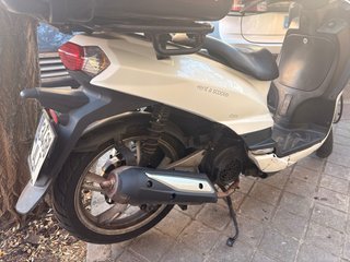 Peugeot Tweet 125 Scooter Blanco