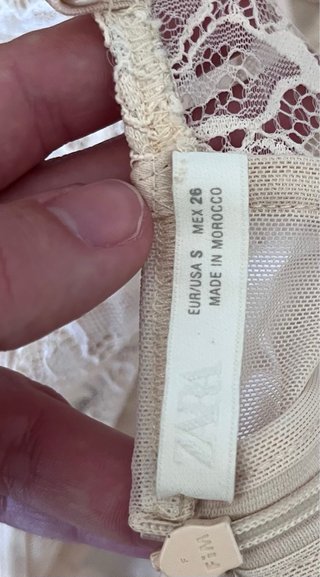 Bustier encaje blanco Zara