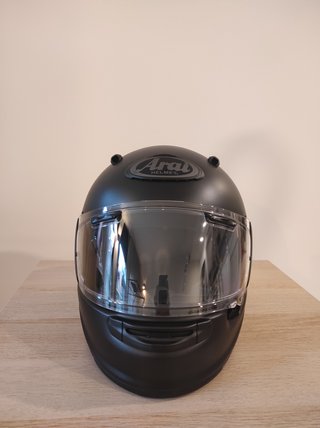 Casco Arai QUANTIC Frost Black + Mochila