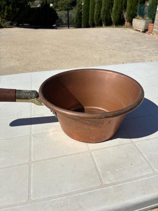 Paiolo in rame con manico in legno