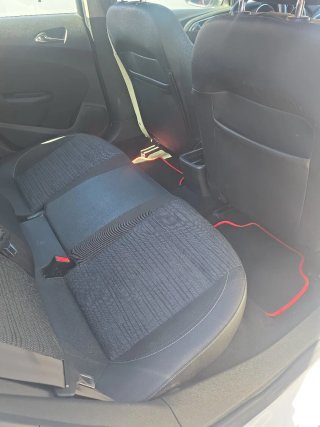 Opel Astra 2015