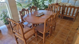 Mesa plegable madera maciza + 4 sillas + 2 sillone