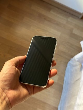 iPhone 15 Pro 256GB Blanco + 2 Fundas