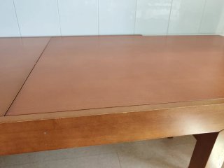 Mesa de comedor extensible de madera