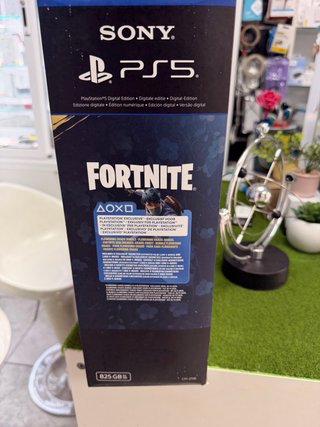 PS5 Edición Digital Fortnite 825GB Precintada