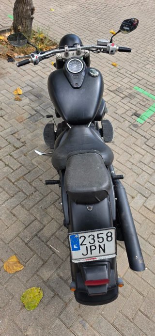 Suzuki Intruder VL800 Negra