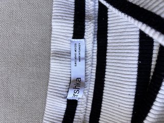 Falda larga Bershka rayas blancas y negras