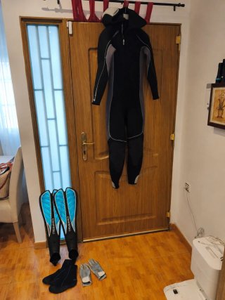 Kit Pesca Submarina traje y aletas