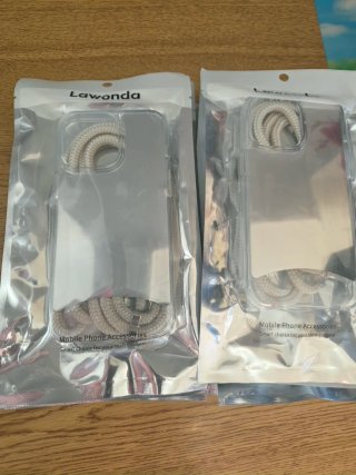 Funda iPhone Lawonda con cordón