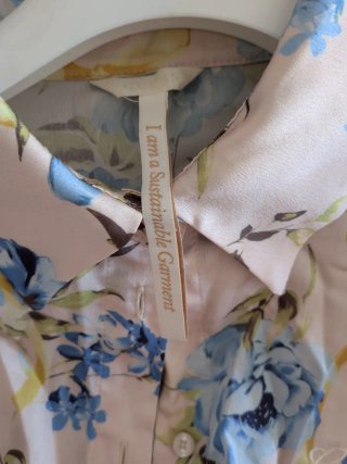 Camicia Guess satinata fiori nodo