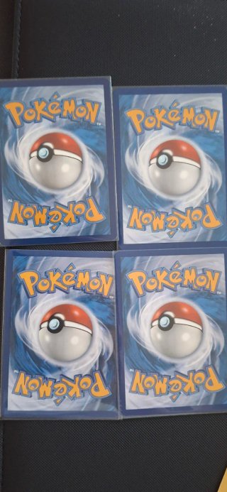 Cartas Pokémon: Arceus, Mega Gengar, Mega Charizar