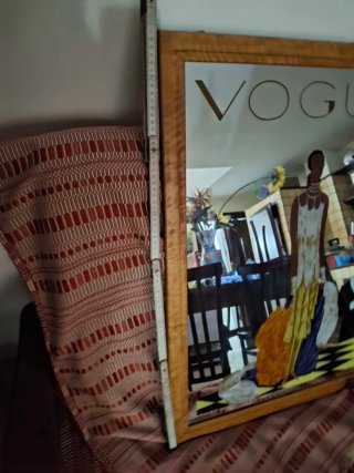 Specchio Vogue con cornice in legno