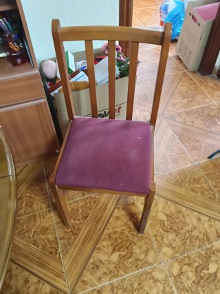Mesa de comedor redonda de madera