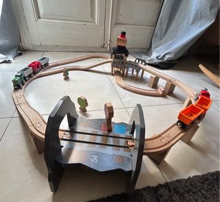Tren de madera Hape