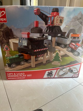 Tren de madera Hape
