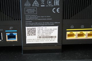 Router Asus 4G-AC68U
