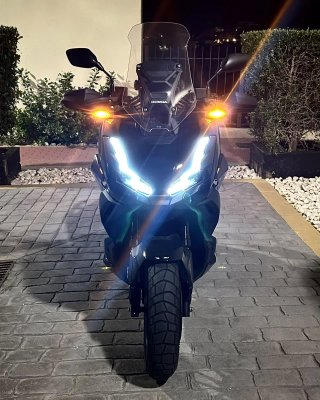 Honda ADV 350 2025 Negra