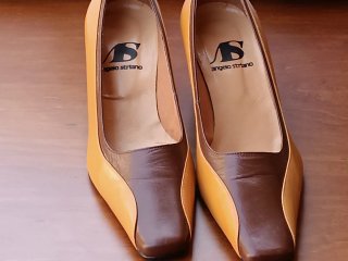 Zapatos de salón piel bicolor elegantes