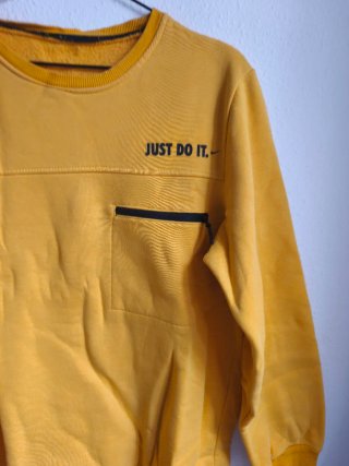 Sudadera Nike Amarilla