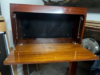 Armario bar en madera Vajillero