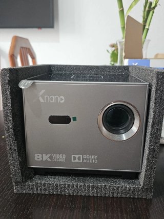 Proyector Xnano 8K Video Decode Dolby Audio