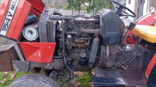 Tractor Massey Ferguson 154V