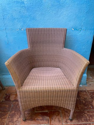 Sillón/Mimbre exterior e interior Excelente estado