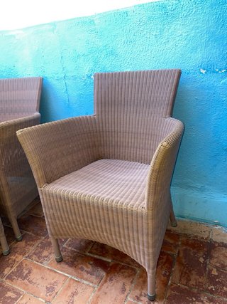 Sillón/Mimbre exterior e interior Excelente estado