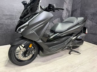 Honda Forza 125 ABS Negra/Gris