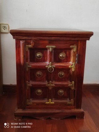 Mesita Auxiliar Madera y Metal de