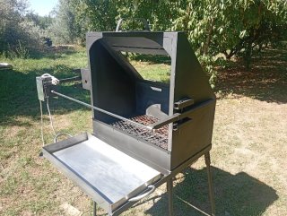 Barbacoa Asador Leña con Motor Eléctrico