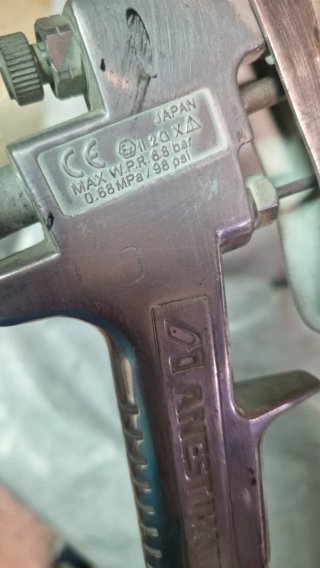 Pistola autocarrozzeria ANEST IWATA