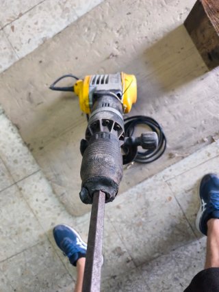 Martillo Percutor Dewalt