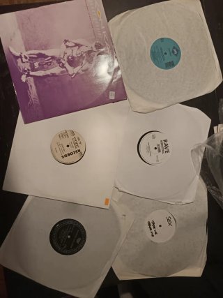 Lote 40 Vinilos Electrónica 90s UK Techno Trance