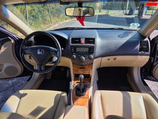 Honda Accord 2004