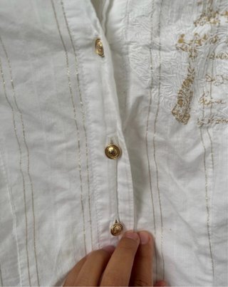 Blusa de mujer blanca