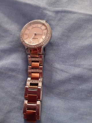 Reloj Fossil Dorado y Plateado