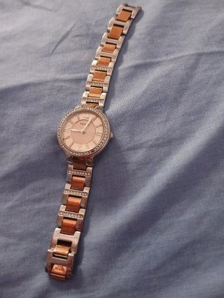 Reloj Fossil Dorado y Plateado