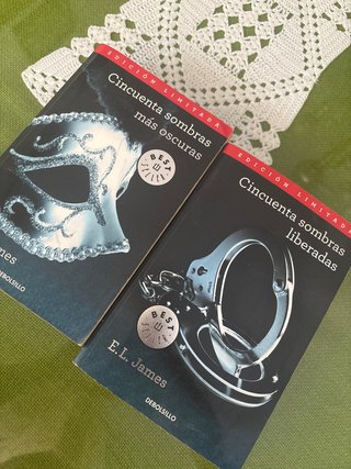 Cincuenta sombras más oscuras