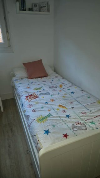 Colcha Zara Home Kids bordada 90cm