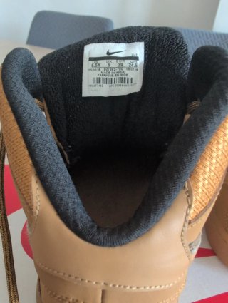 Nike Son of Force Mid Winter Marrón/Dorado