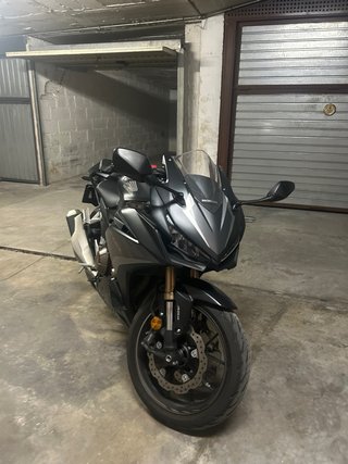 Honda CBR500R 2023 - 6139 km