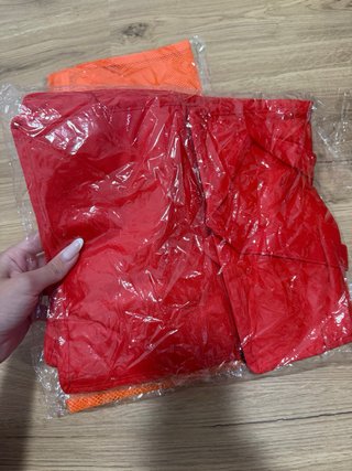 Bolsos Naranja y Rojo