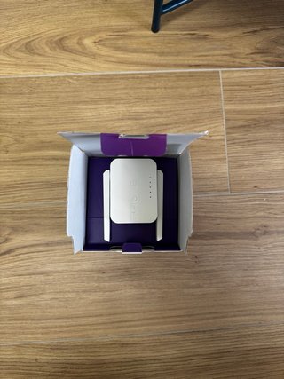 Ripetitore Wi-Fi Strong Universal 300