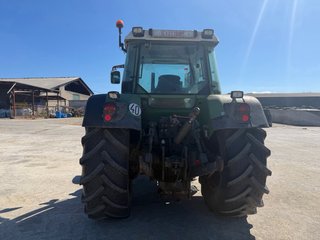 Tractor Fendt 712 Vario