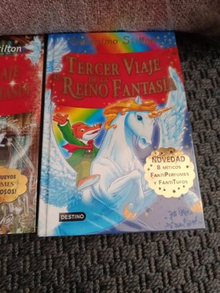 Dos libros Gerónimo stilton